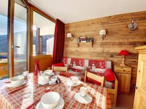 Studio ensoleillé avec balcon, plein centre, 3 couchages, à 50m des pistes et proche commerces - FR-1-344-189